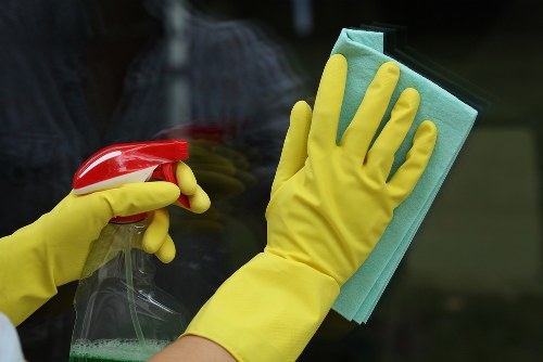 Professional house cleaning service for a Knightsbridge home interior
