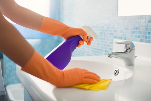 Professional end of tenancy cleaning in a Knightsbridge apartment